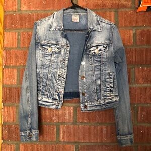 80s style acid washed Jean jacket